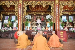 Trang nghiêm khóa lễ cúng Tổ