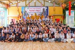 Lưu niệm sau lễ khai mạc khóa tu