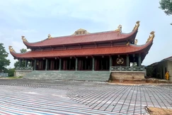 Công trình trùng tu chùa Hương Ấp (Vạn Xuân tự) đang được tiến hành