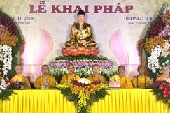 Chư tôn đức chứng minh buổi lễ