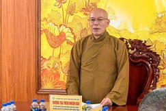 Thượng tọa Thích Nhuận Bảo, Ủy viên Hội đồng Trị sự, Trưởng ban Trị sự GHPGVN tỉnh Quảng Ngãi chủ trì phiên họp