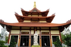 Giới đài viện Huệ Nghiêm - Ảnh: Quảng Hậu/BGN