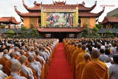 VIDEO: Trọng thể Đại lễ Phật đản tại Việt Nam Quốc Tự