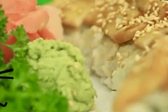 Món chay: Sushi nướng mè