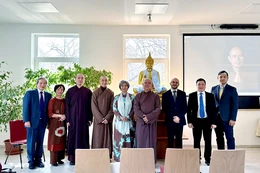 Hungary: Trường Cao đẳng Phật học và Trung tâm Văn hóa Phật giáo tổ chức Hội thảo về Thiền sư Nhất Hạnh