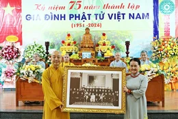 Hòa thượng Thích Thanh Huân chứng minh lễ kỷ niệm 75 năm ngày thành lập Gia đình Phật tử VN