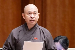 Thượng tọa Thích Đức Thiện, Phó Chủ tịch, Tổng thư ký Hội đồng Trị sự GHPGVN phát biểu tại Quốc hội sáng 22-4 - Ảnh: Media Quốc hội