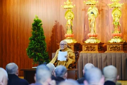Hòa thượng Thích Giác Toàn, bút danh Trần Quê Hương