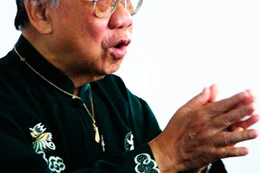 GSTS Trần văn Khê