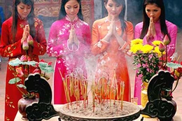 Lễ chùa đầu xuân