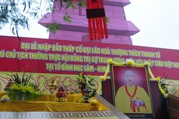 Chùm ảnh: Cung tống kim quan Trưởng lão HT.Thích Thanh Tứ nhập bảo tháp