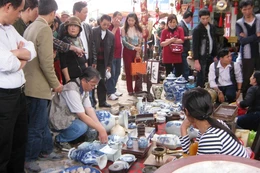 Đầu xuân đi chợ Viềng Chùa