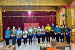 Ban Tổ chức đã trao tặng 150 loại cây mang đặc tính dược liệu đến các thành viên