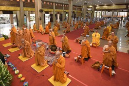 Pháp viện Minh Đăng Quang khai kinh Đại Bảo tích đầu Xuân Nhâm Dần