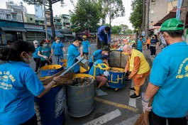 Chung tay vì môi trường xanh - sạch - đẹp đón mừng lễ 30-4 và Đại lễ Phật đản 
