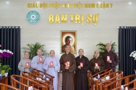 Thường trực Ban Trị sự Phật giáo Q.7 họp mặt đầu năm
