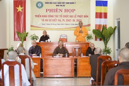 Phiên họp mở rộng của Ban Trị sự Phật giáo Q.7 tại Long Hoa cổ tự 