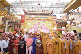 Đại lễ Phật đản Phật lịch 2567 của Ban Trị sự Phật giáo Q.8 tại chùa Long Hoa