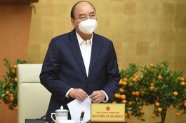 Thủ tướng Nguyễn Xuân Phúc chủ trì cuộc họp Thường trực Chính phủ về phòng chống Covid-19 - Ảnh: VGP/Quang Hiếu