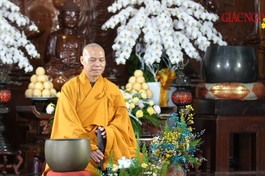 [Trực tuyến - Video] Thượng tọa Thích Trí Chơn: Cái mới được thiết lập trên nền tảng cái cũ