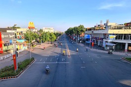 Đường phố TP.HCM những ngày giãn cách xã hội