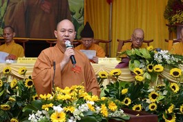 Thượng tọa Thích Đức Thiện phát biểu trong một hội nghị của Trung ương GHPGVN tại TP.HCM - Ảnh: Bảo Toàn/BGN
