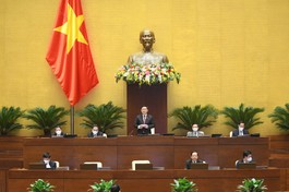 Chủ tịch Quốc hội Vương Đình Huệ phát biểu - Ảnh: Quochoi.vn