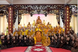 Hội đồng Giới sư Tăng, Ni, các nghiệp sư, giới tử Đại giới đàn Trí Hải Phật lịch 2566 (2023) do Ban Trị sự GHPGVN tỉnh Nam Định tổ chức ở Trung tâm Phật giáo Trúc Lâm Thiên Trường - Ảnh: Tuấn Anh/BGN