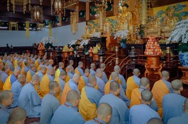 Hòa thượng Thích Lệ Trang giảng lược dẫn luật học Phật hành nghi - Ảnh: Phùng Anh Quốc/BGN