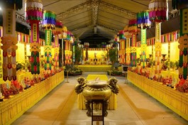 Đàn tràng kỳ siêu chẩn tế được tổ chức lần đầu tiên kể từ sau khi tái thiết chùa Phổ Quang vào năm 2022 - Ảnh: Bảo Toàn