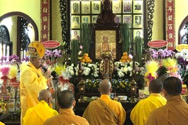 Cung tiến Giác linh Hòa thượng Thích Thiện Bình