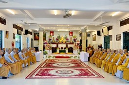 Chư Ni Phân ban Ni giới tỉnh tại lễ tưởng niệm Đức Thánh Tổ Đại Ái Đại, chư Ni tiền bối hữu công 