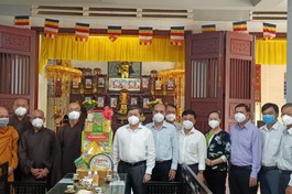 Lãnh đạo Tỉnh ủy và các cơ quan tỉnh chúc mừng nhân Kỷ niệm 40 năm thành lập GHPGVN