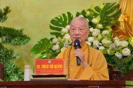 Trưởng lão Hòa thượng điều hành phiên trù bị chiều nay 17-6