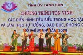Thượng tọa Thích Quảng Truyền là một trong 6 đơn vị, cá nhân được Tỉnh ủy Lạng Sơn tôn vinh 