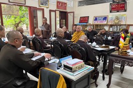 Ban Thường trực Ban Trị sự GHPGVN tỉnh họp tại chùa Long Sơn triển khai Phật sự