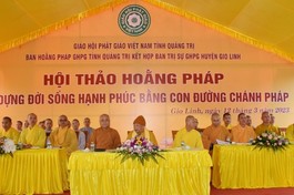Chư tôn đức chứng minh, tham dự hội thảo