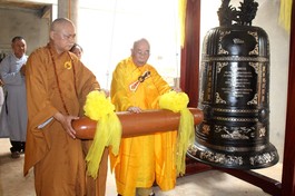 Hòa thượng Thích Thiện Tấn, Thượng tọa Thích Quảng Thiện khai tiếng chuông đầu tiên