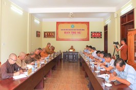 Buổi họp của Ban Thường trực tỉnh cùng Tăng Ni các tự viện đang sinh hoạt tự phát