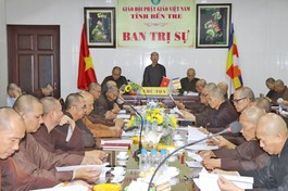 Hòa thượng Thích Nhựt Tấn phát biểu khai mạc buổi họp của Ban Trị sự tỉnh