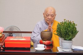 Ni trưởng Thích nữ Tịnh Nguyện hứa khả quang lâm chùa Thanh Tâm làm Đường đầu Hòa thượng Ni đàn giới Tỳ-kheo-ni