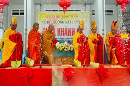 Thực hiện nghi thức khởi công đại trùng tu chùa Khánh An