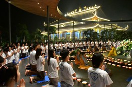 Đêm thắp nến tưởng niệm anh linh chư vị anh hùng, liệt sĩ tại thiền viện Trúc Lâm Bình Phước