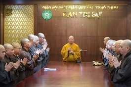 Hòa thượng Thích Lệ Trang phân công một số việc đến Ban Nghi lễ TP.HCM liên quan chuẩn bị cho Đại lễ Vesak Liên Hiệp Quốc - Ảnh: H.Giang