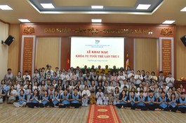 Hơn 100 em thanh thiếu niên tham gia khóa tu "Tuổi trẻ" lần thứ I tại chùa Long Phước