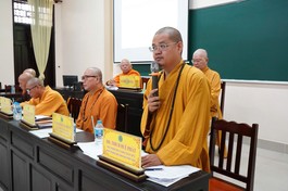 Đại đức Thích Huệ Phát chủ trì buổi họp thay Thượng tọa Trưởng ban Trị sự tỉnh có Phật sự vắng họp