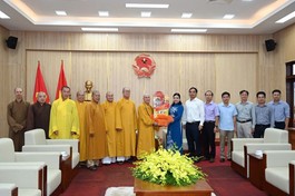 Ban Trị sự GHPGVN tỉnh thăm UBND tỉnh, bà Y Ngọc đón tiếp đoàn