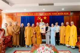 Ban Trị sự GHPGVN tỉnh thăm lãnh đạo Tỉnh ủy tỉnh Đắk Lắk