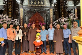 Đoàn Ban Chỉ đạo công tác tôn giáo tỉnh Đồng Tháp đến thăm Văn phòng Ban Trị sự tỉnh