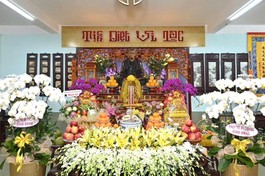 Hương án Trưởng lão Hòa thượng Thích Trí Tịnh tại chùa Linh Phong Thiền Uyển (P.Vũng Tàu)